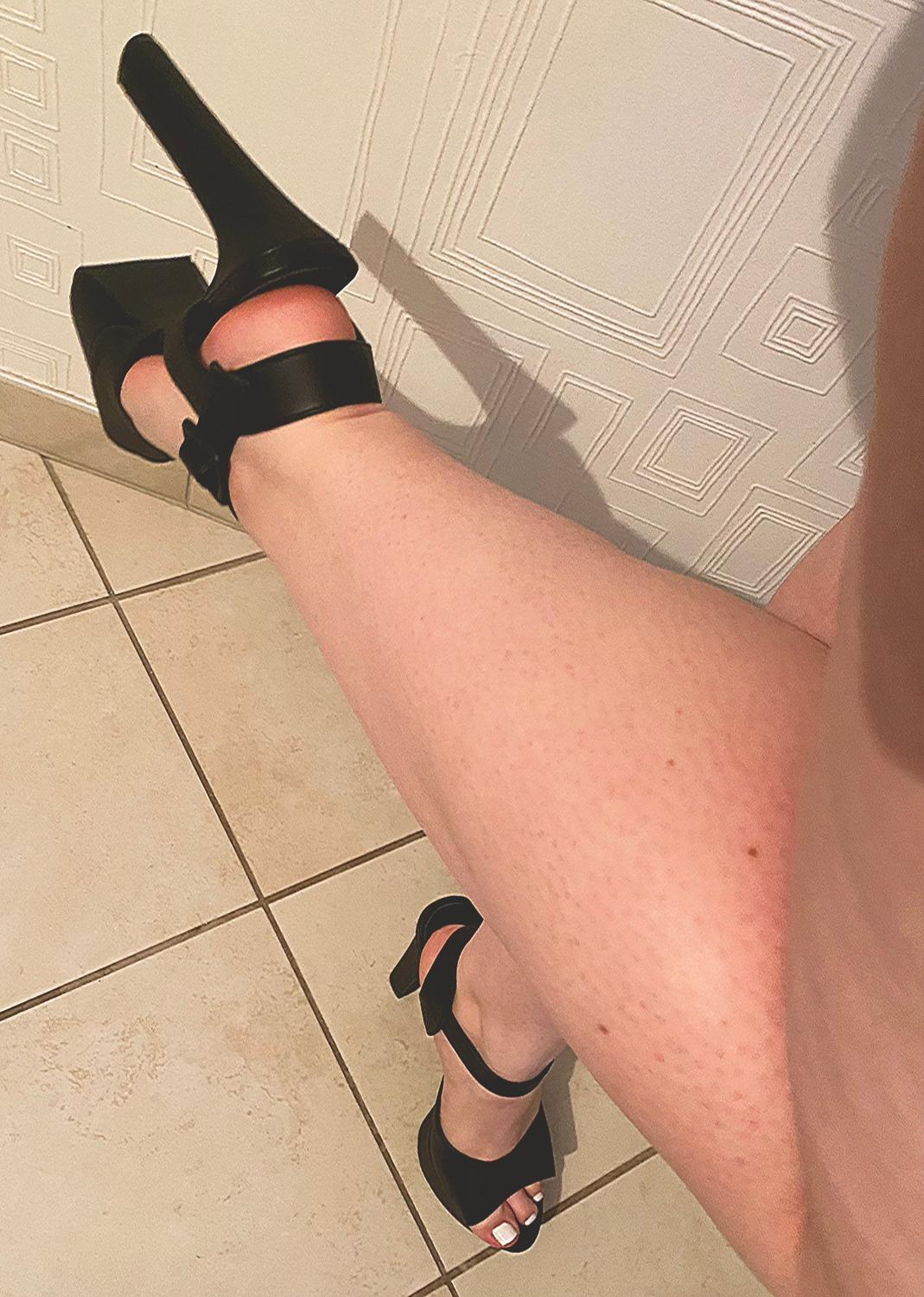 Feetfrench57's media