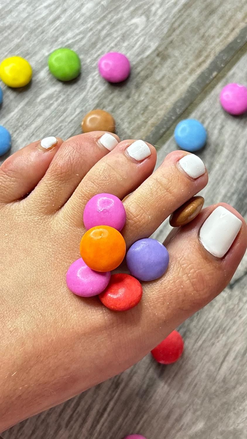 Feetfrenchie_food's media