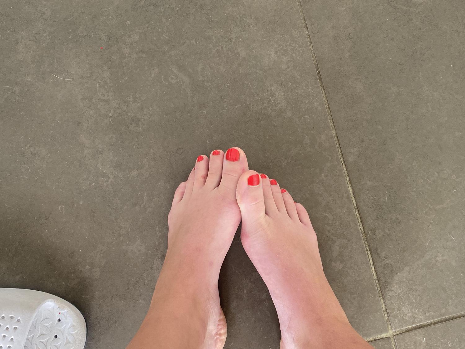 Feetgirl_1's media
