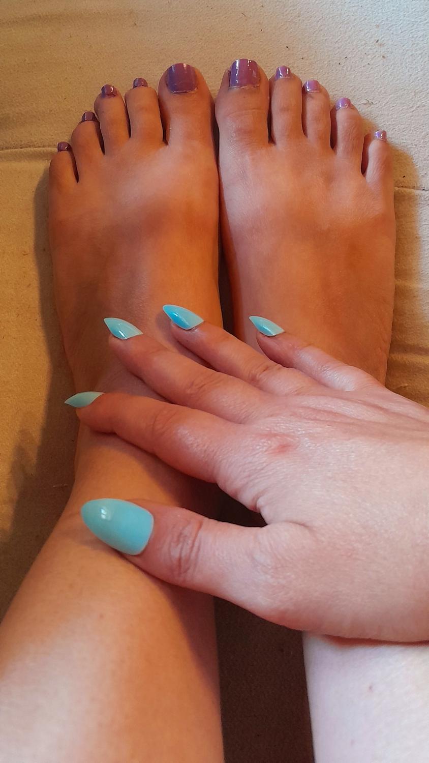 Feetgirlelixir's media