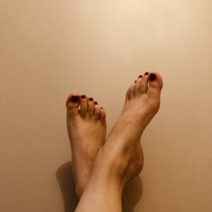 _feetgirly_'s media