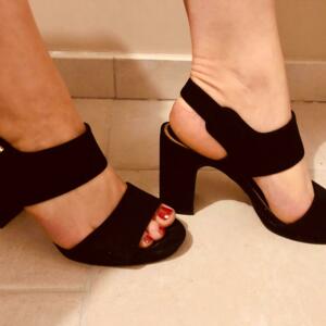 _feetgirly_'s media