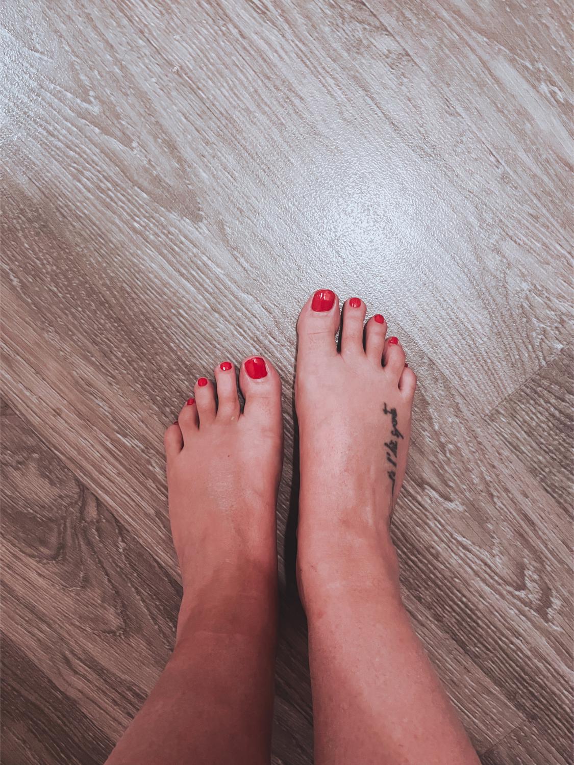 Feetinparadise's media