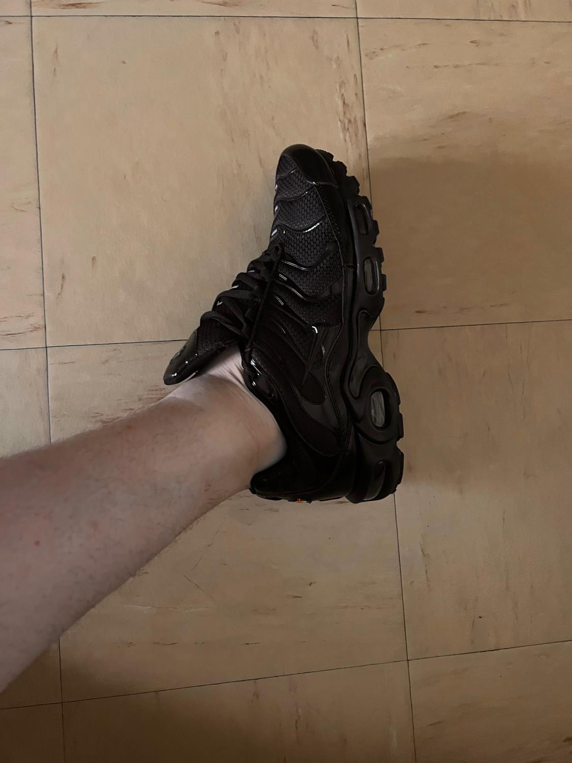 Feetish_1994's media