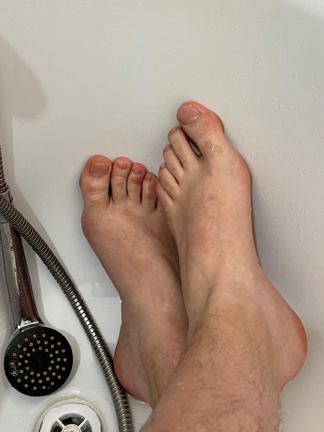 Feetish_1994's media