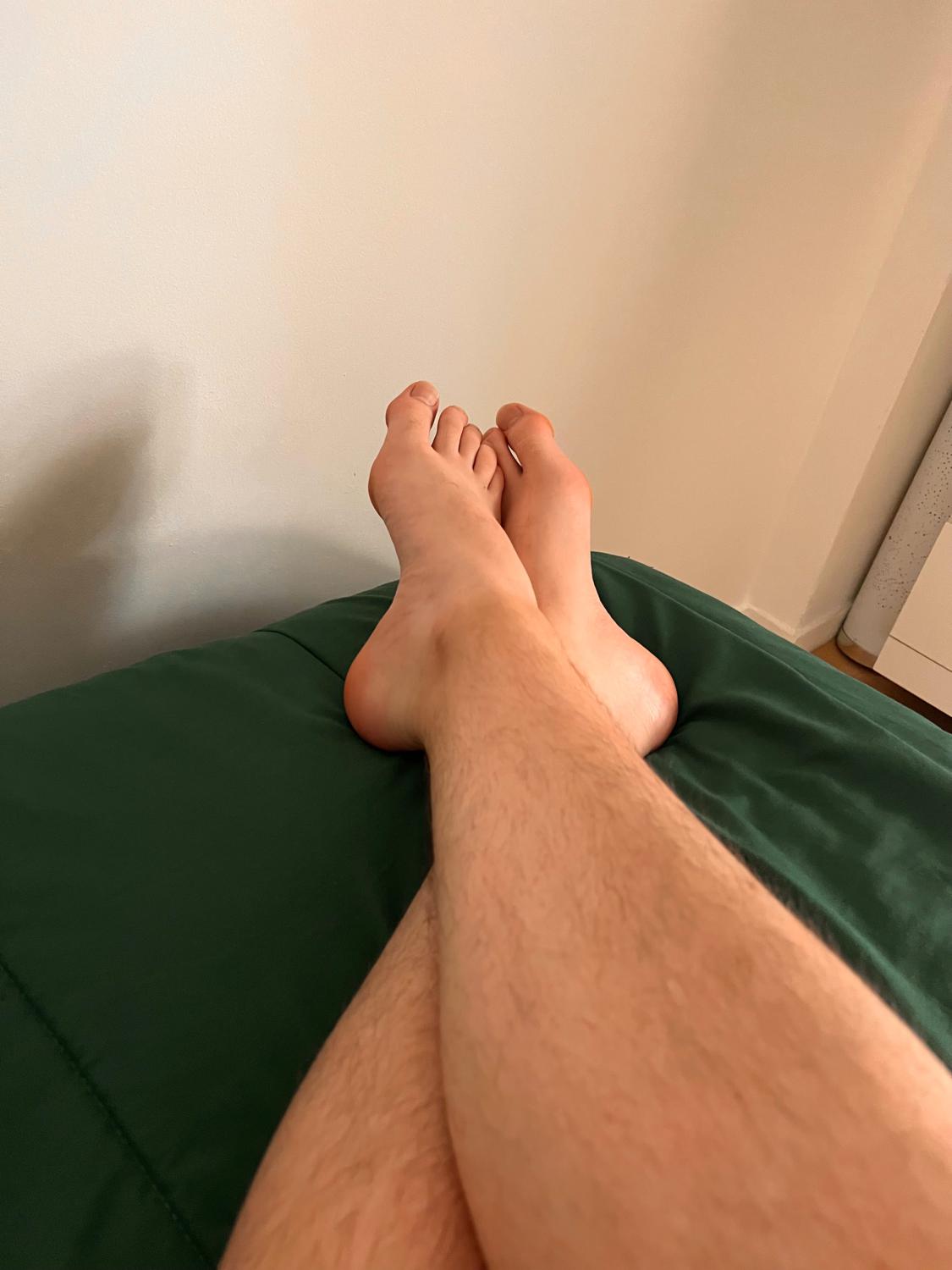 Feetish_1994's media