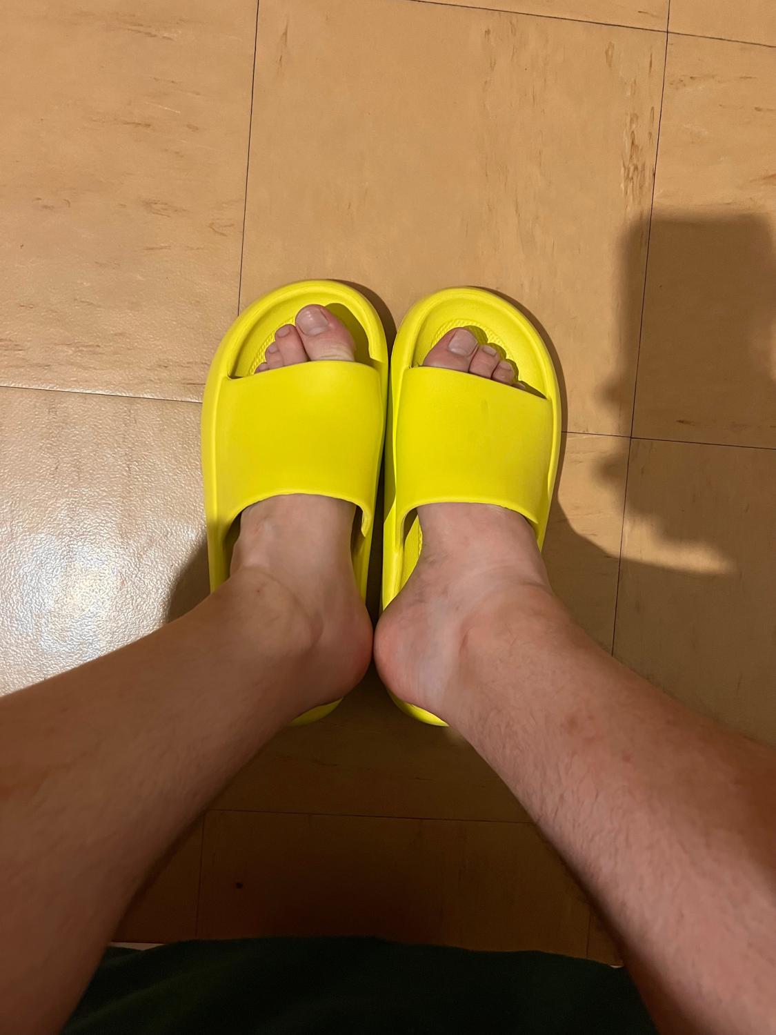 Feetish_1994's media