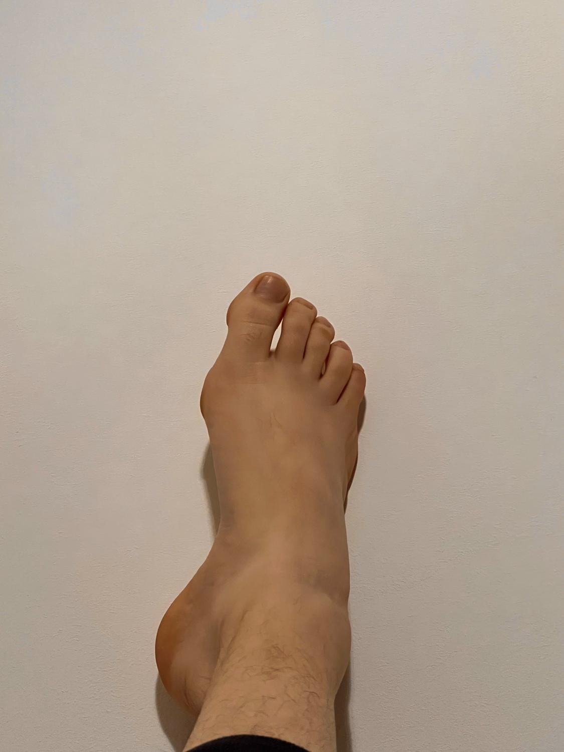 Feetish_1994's media