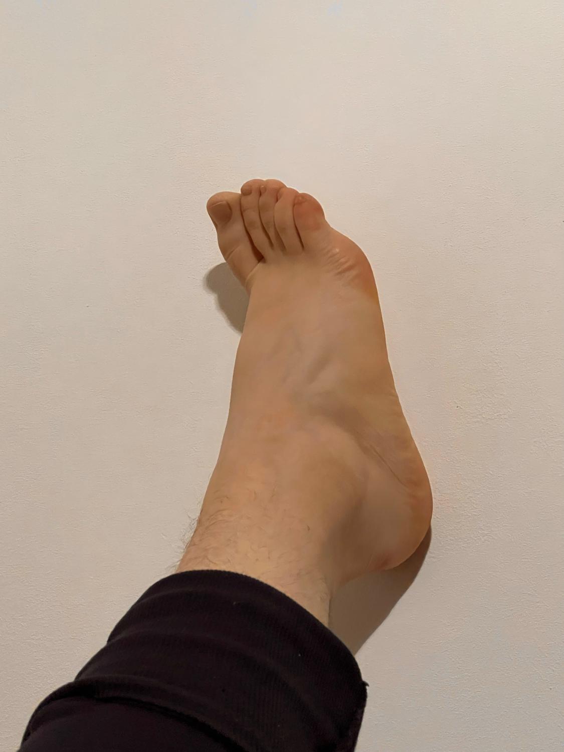 Feetish_1994's media