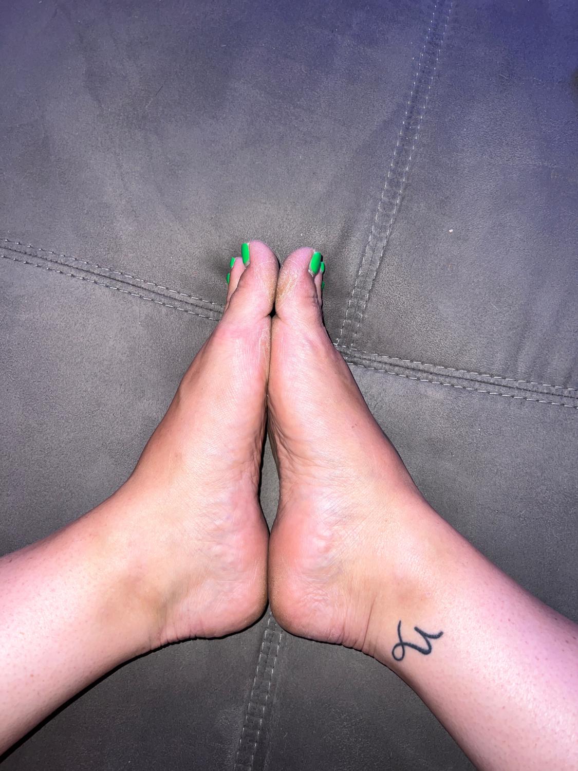 Feetlove51's media
