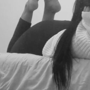Feetlovee13's media