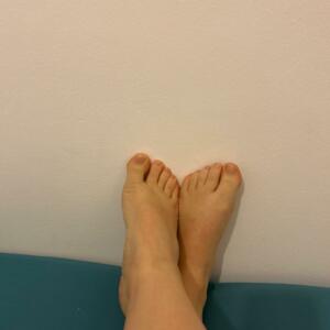 Feetlover49's media