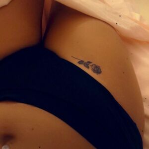 _feetlovers-'s media