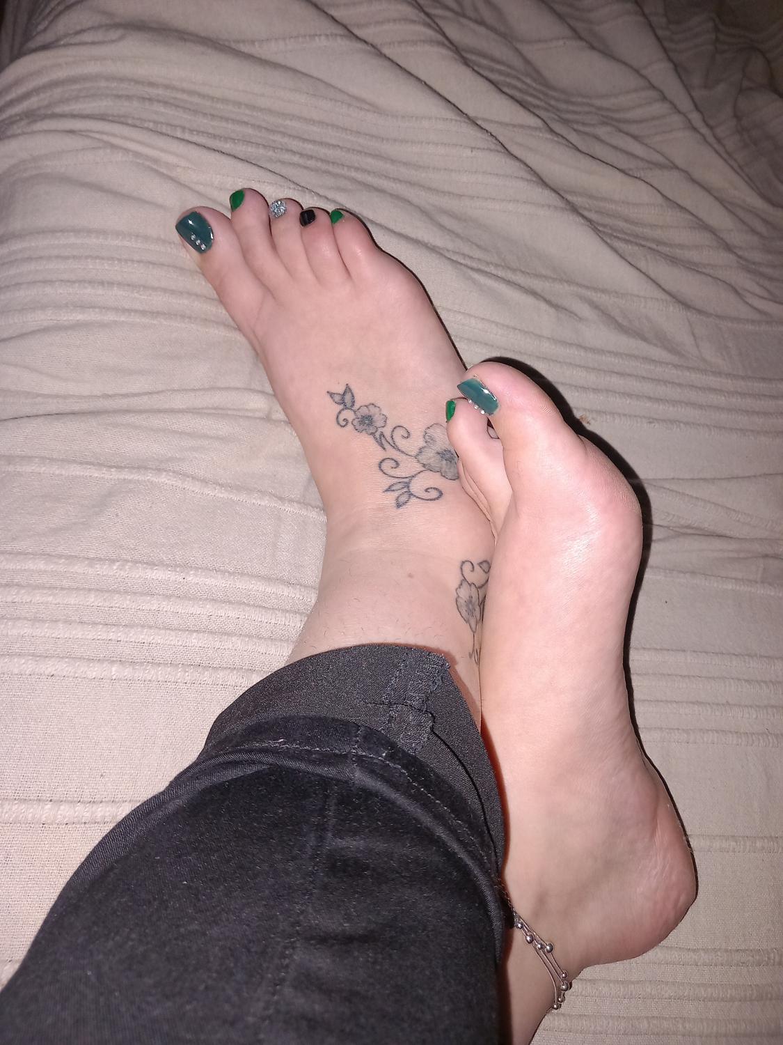 _feetmay_'s media