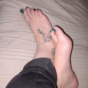 _feetmay_'s media