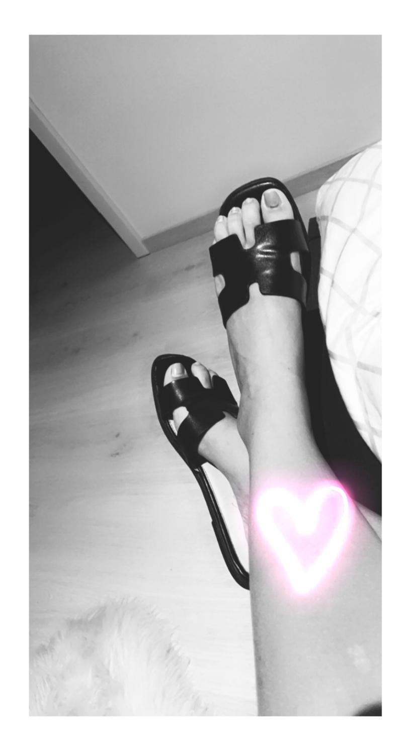Feetmom's media