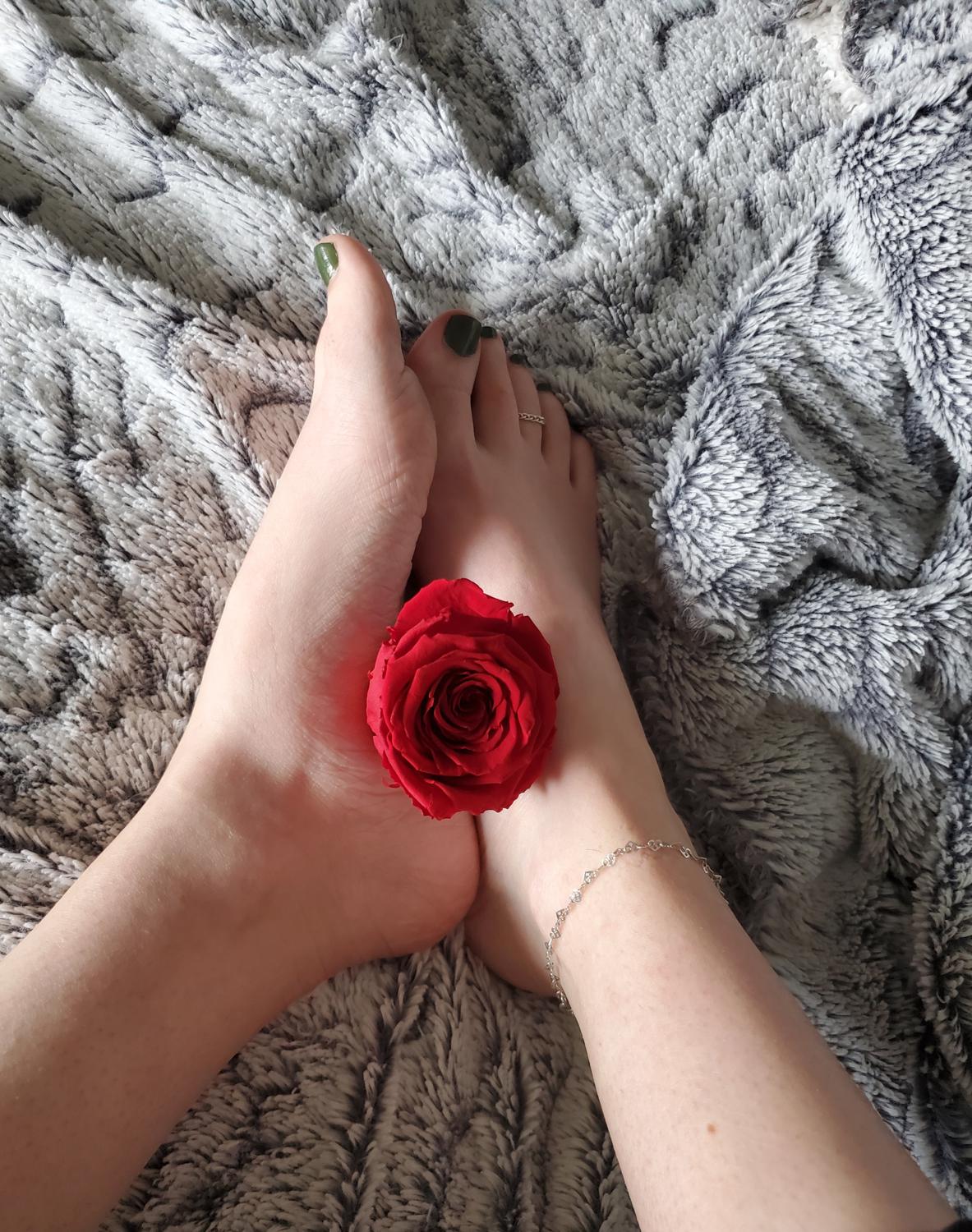 Feetness_off's media