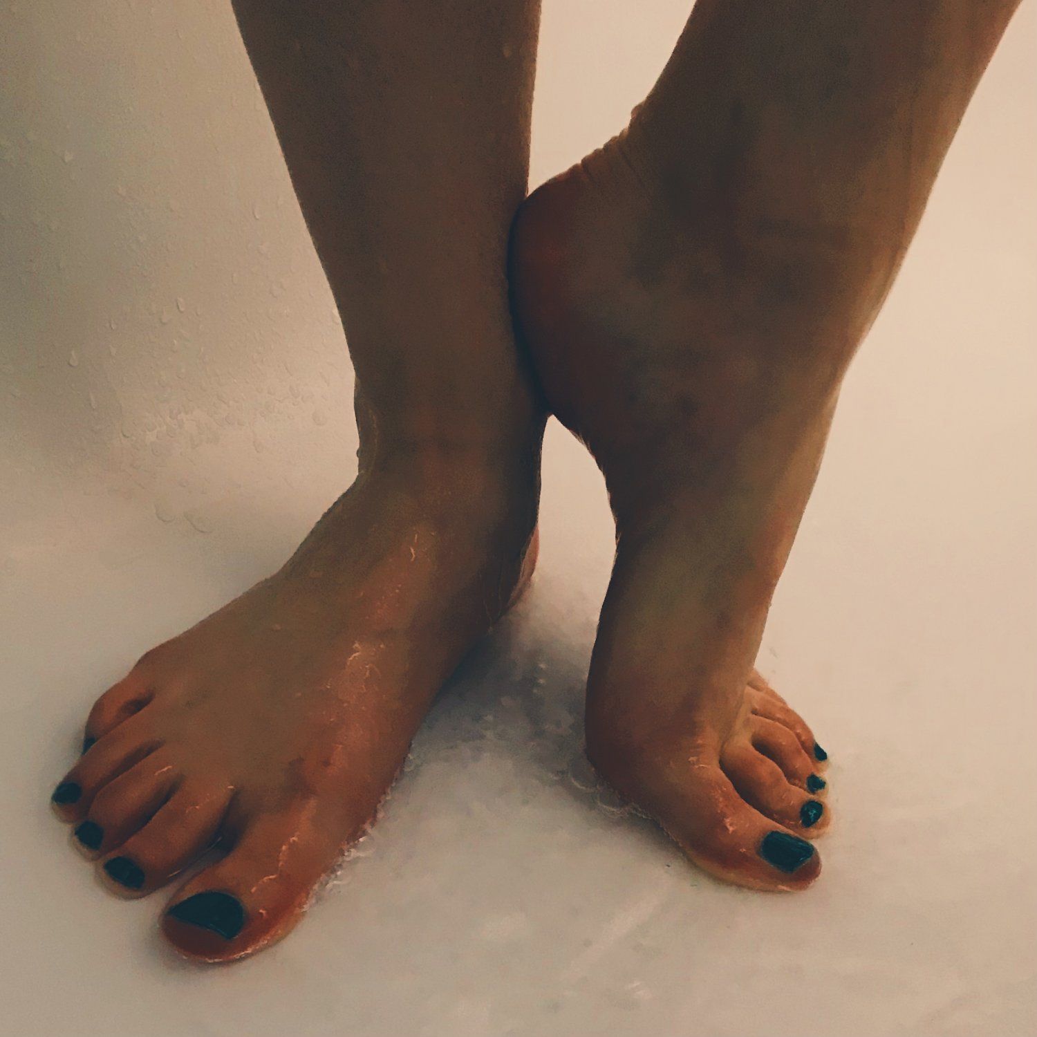 Feetparadize's media