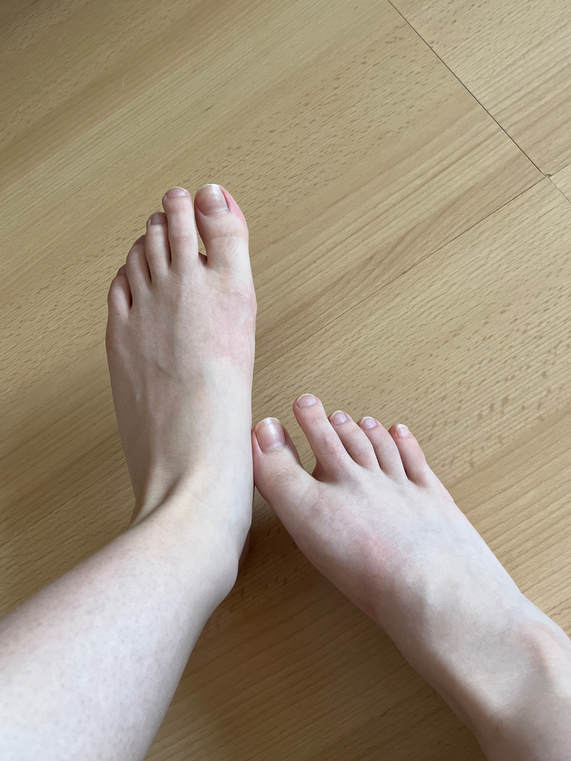 Feetperfectlyy's media