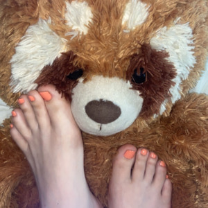 Feetpics00's media