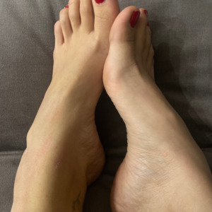 Feetprettyy's media
