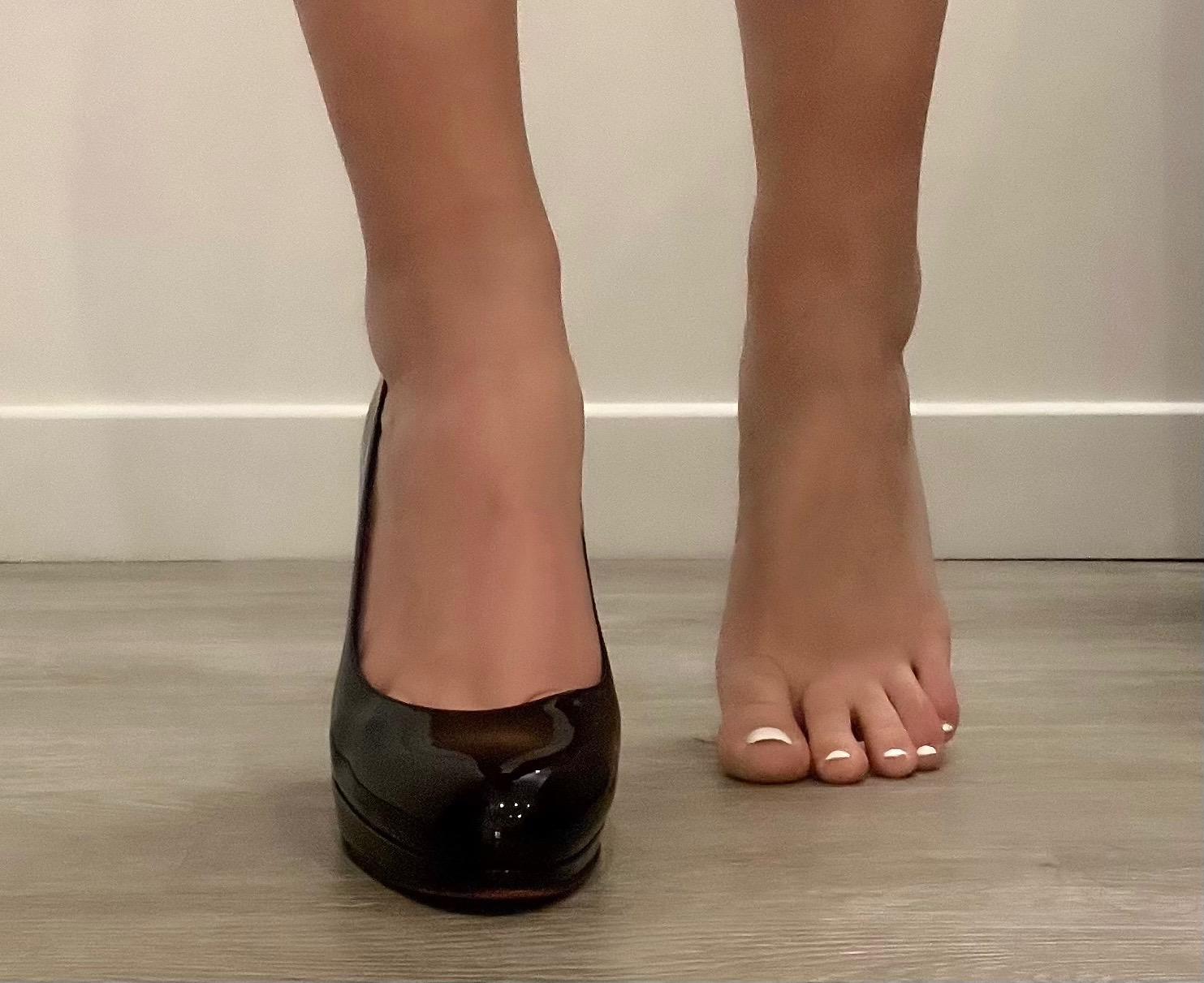 Feetsensual's media