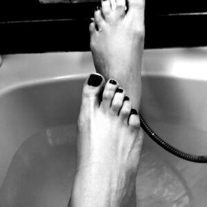 Feetsexpussy's avatar