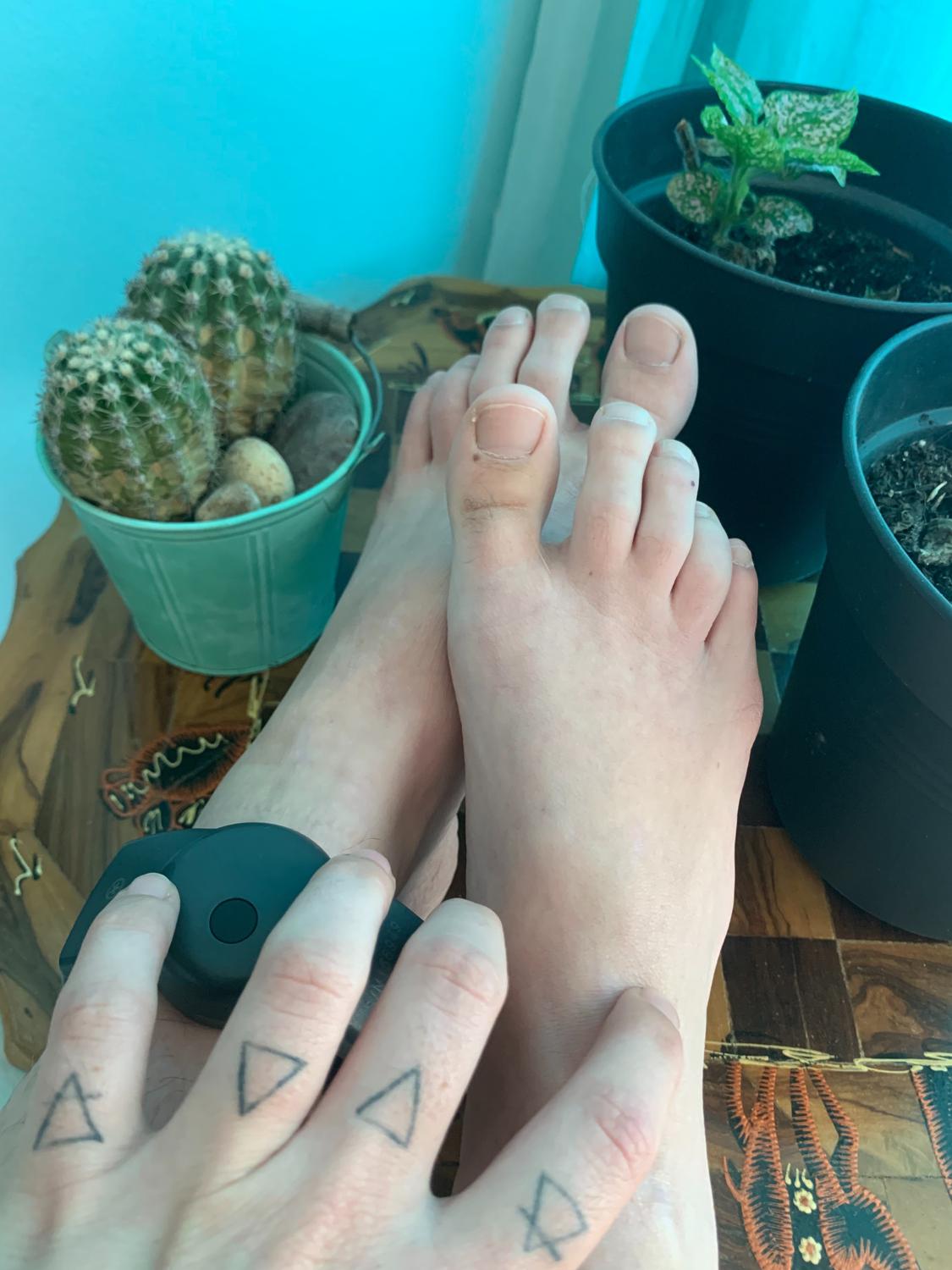 Feetsexyforyou's media