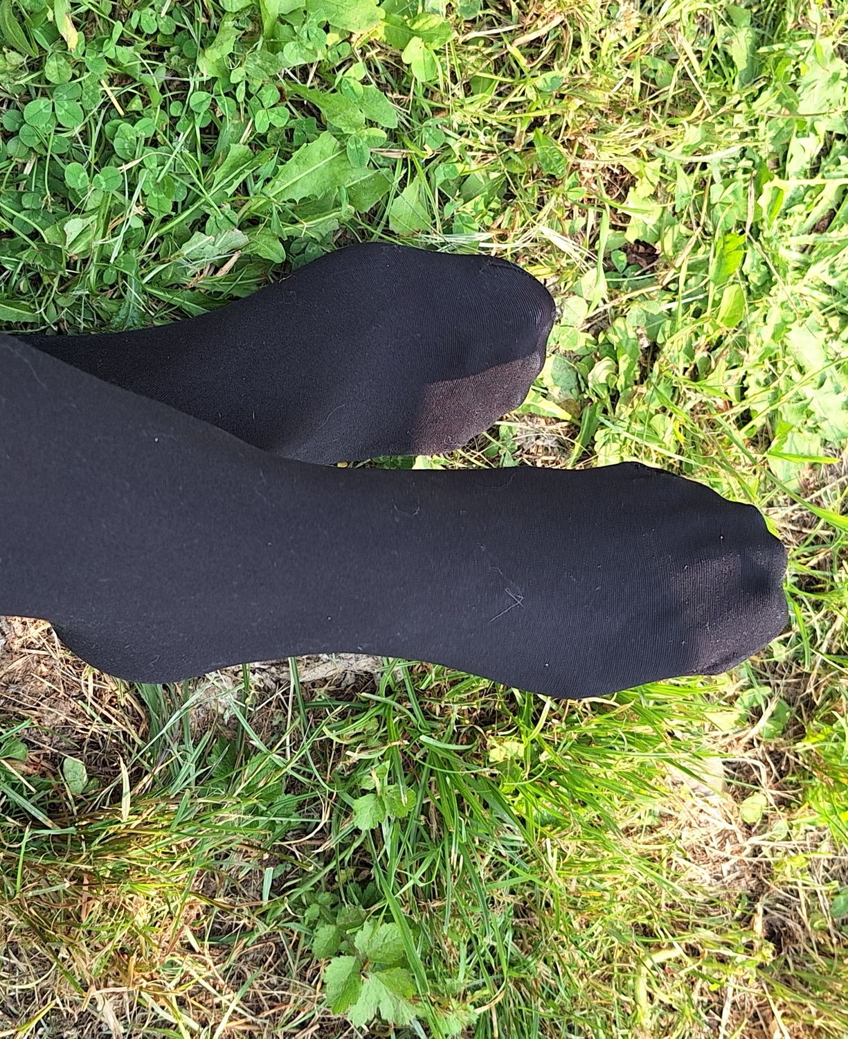 Feetslovers69's media