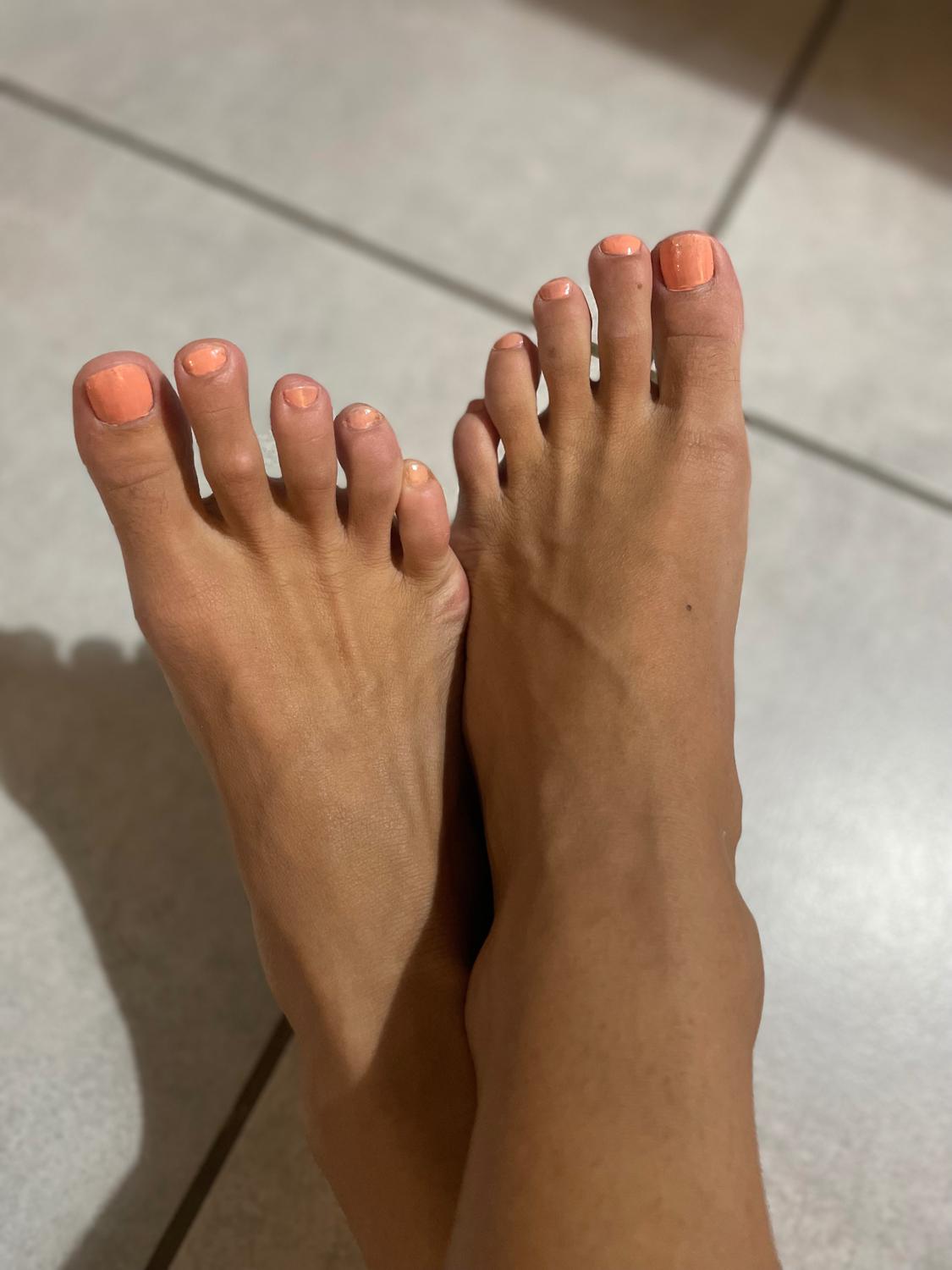 Feetspiration's media
