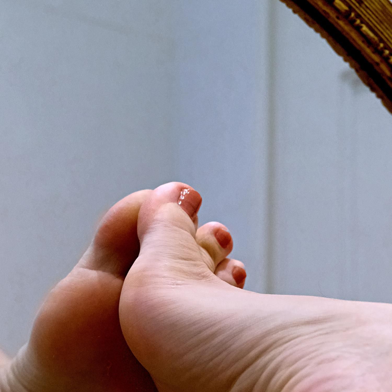 Feetxart's media