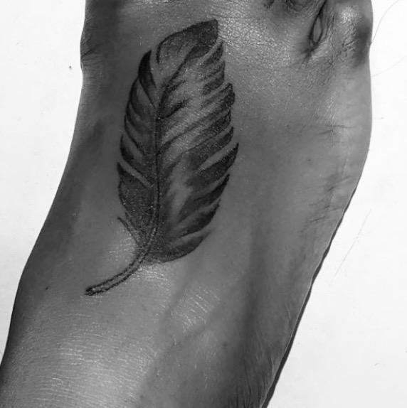 Female_feet's media
