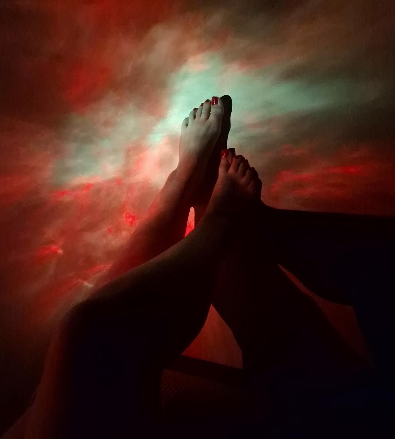 Fetishfantasyfeet's media