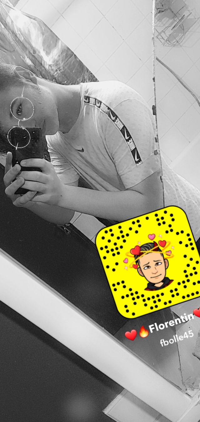Flo00_'s media