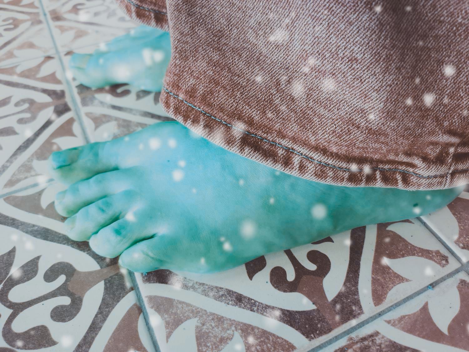 Flowery_feets's media