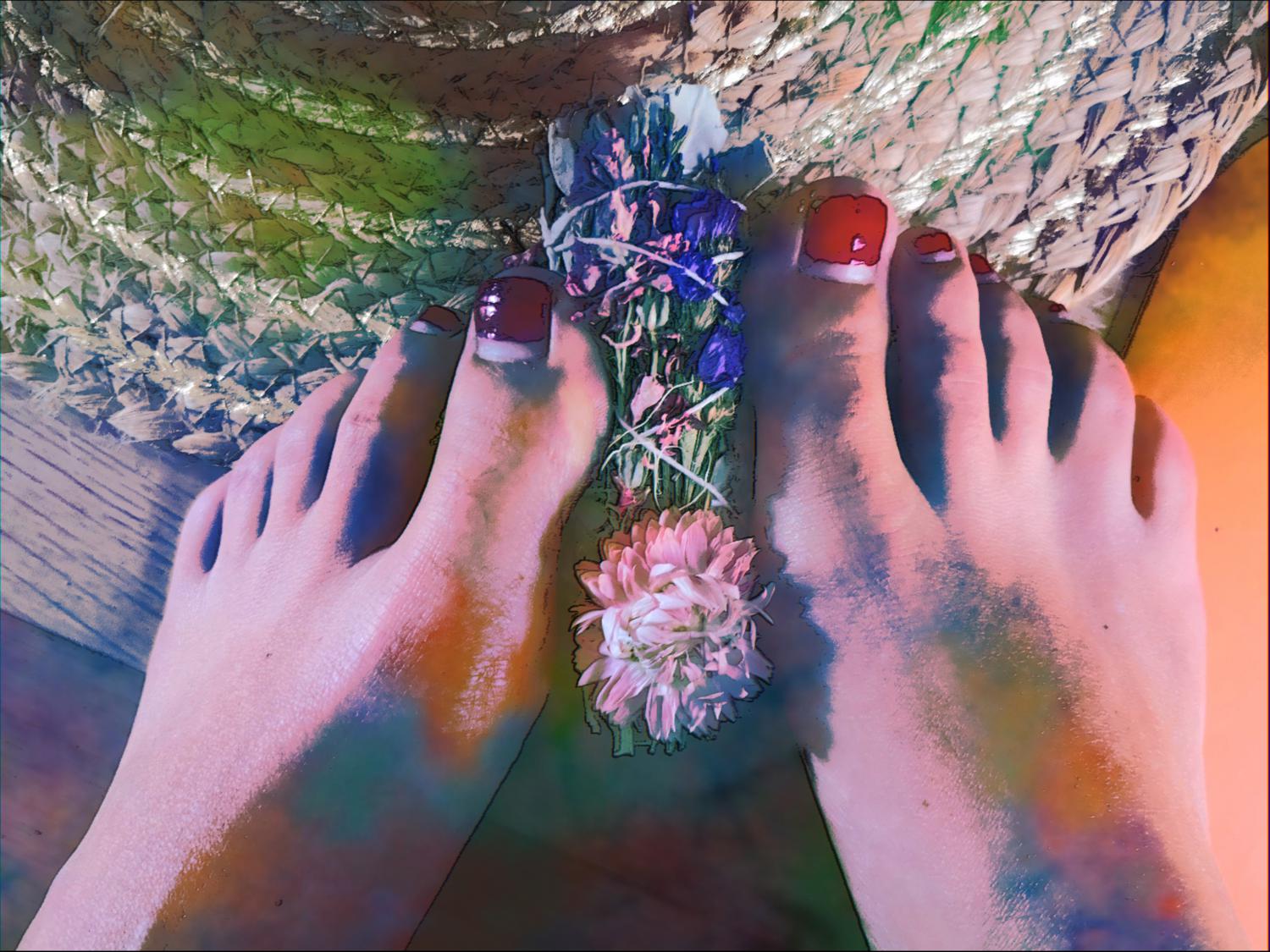 Flowery_feets's media