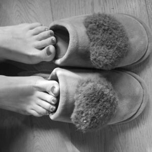 Flowery_feets's media