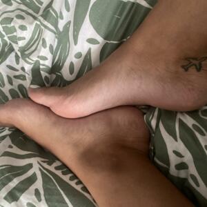 Foot_plane's media