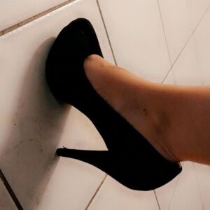 Footgirl00's avatar