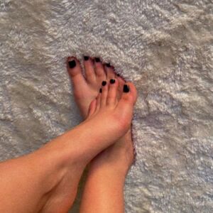 Footgirl34's media