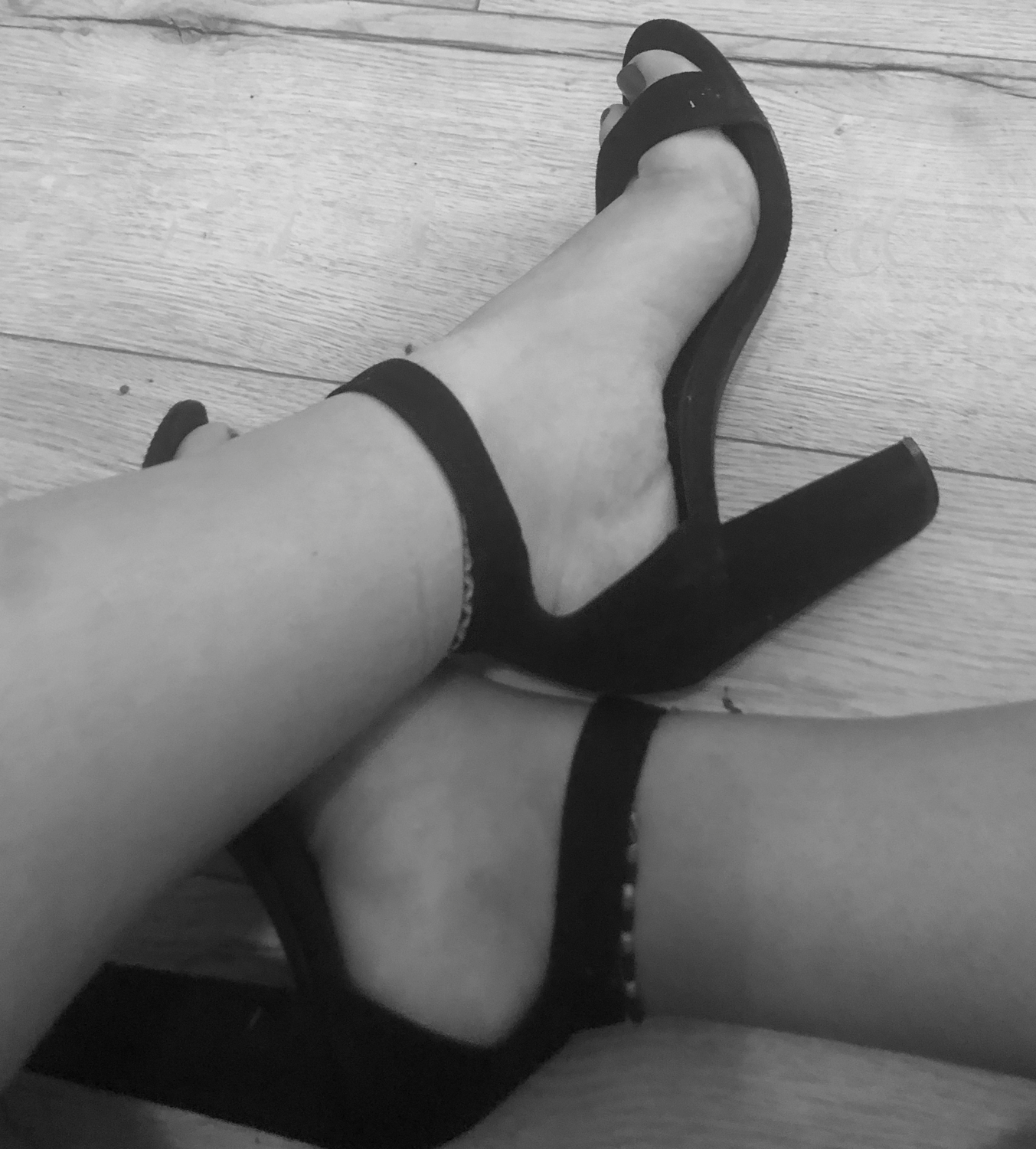 Footlover_'s media