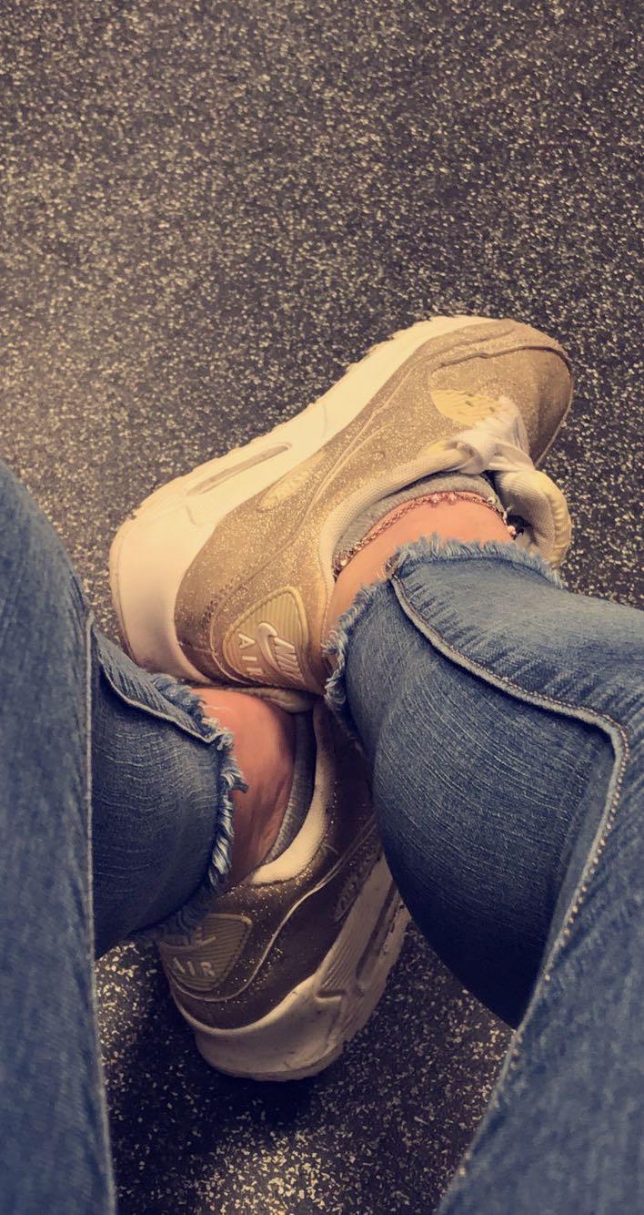Footlovethat's media