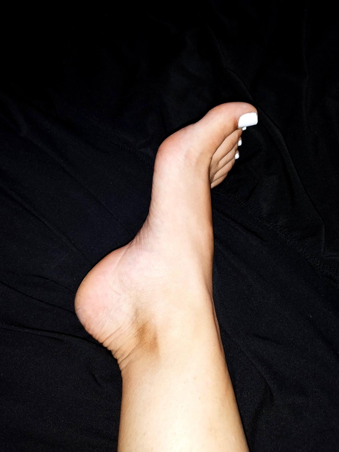 Footsexy_a's media
