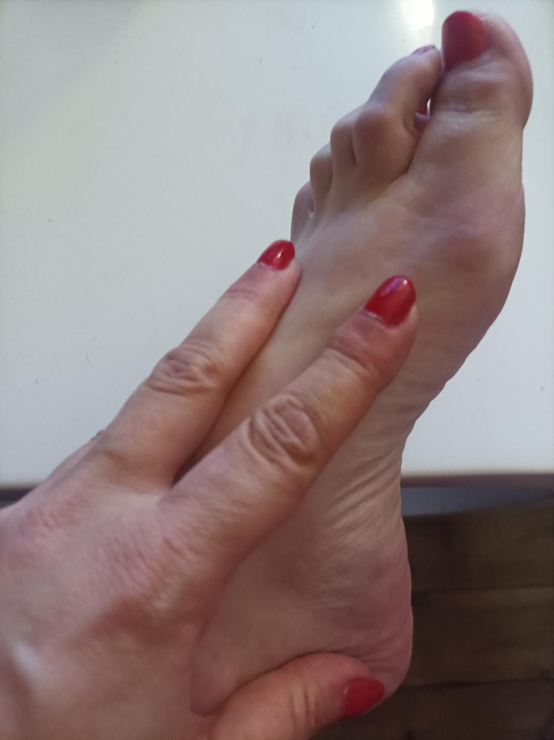 Footsexylovers's media