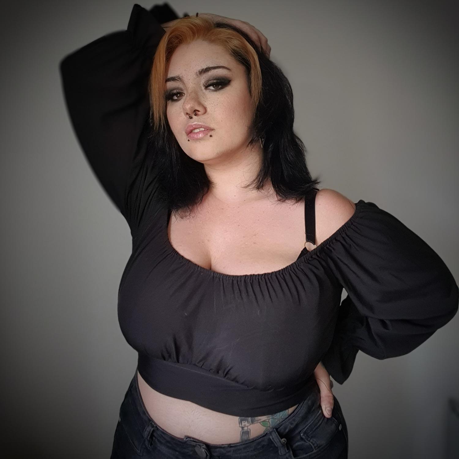 Foxi_666_'s media