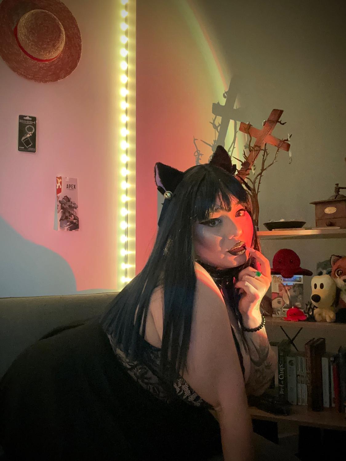 Foxi_666_'s media