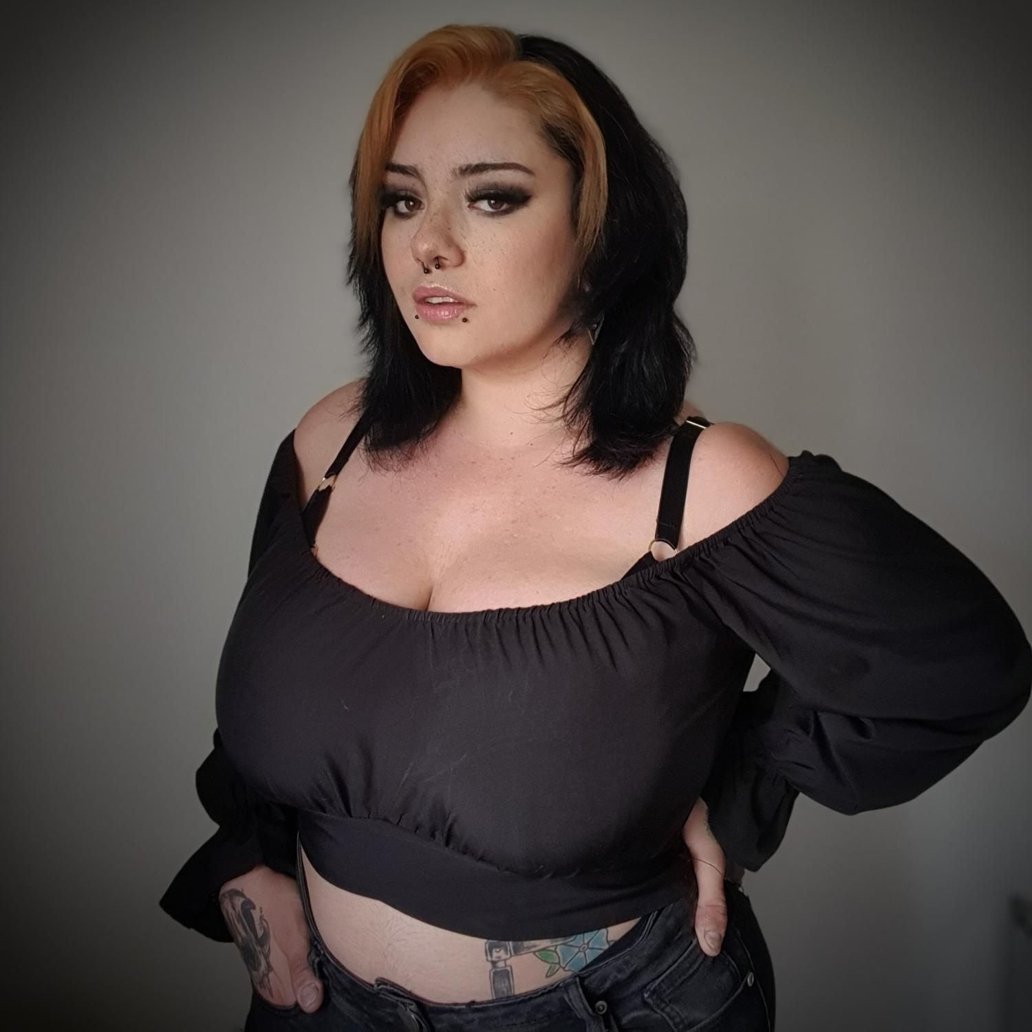 Foxi_666_'s media
