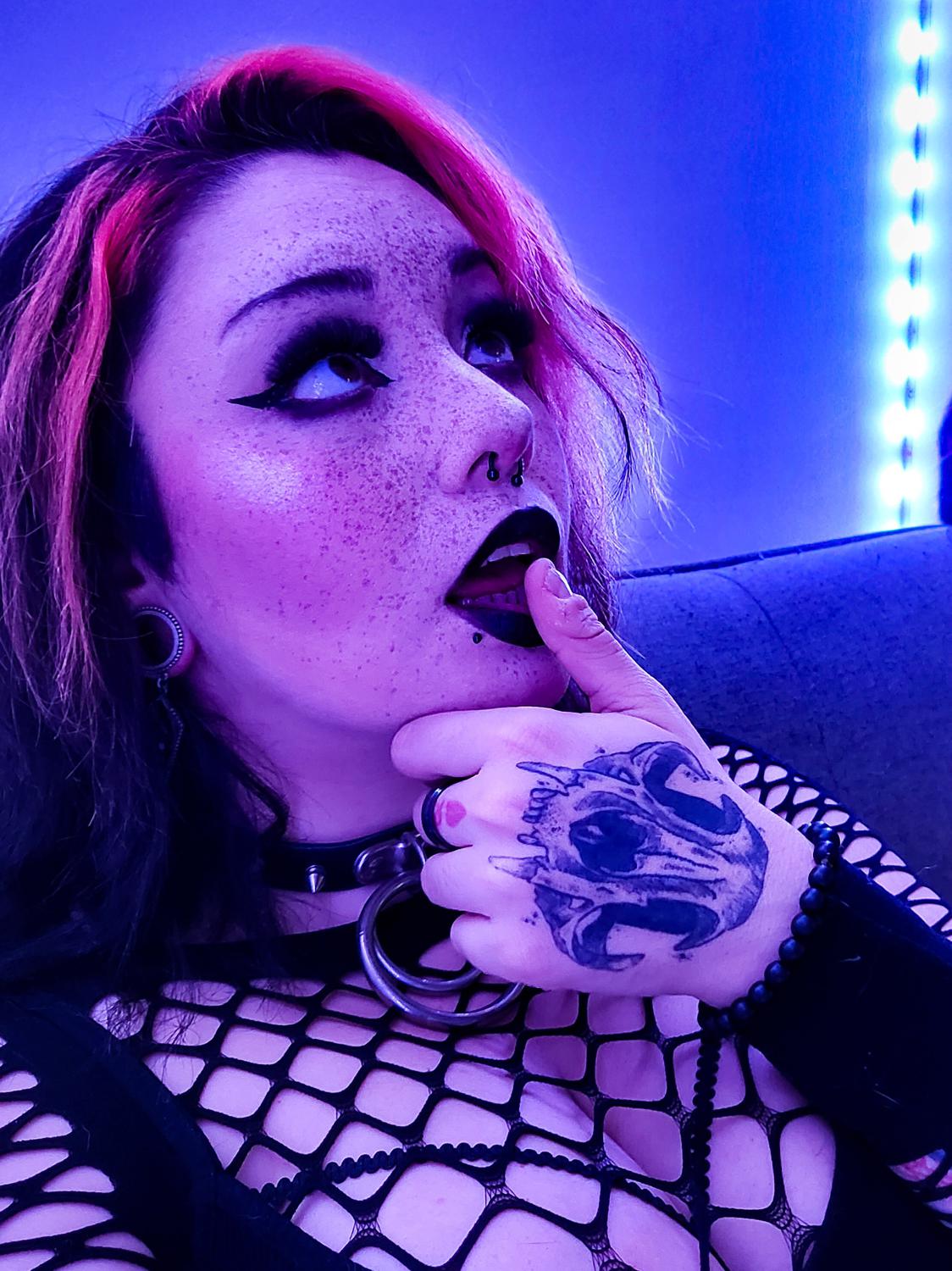 Foxi_666_'s media