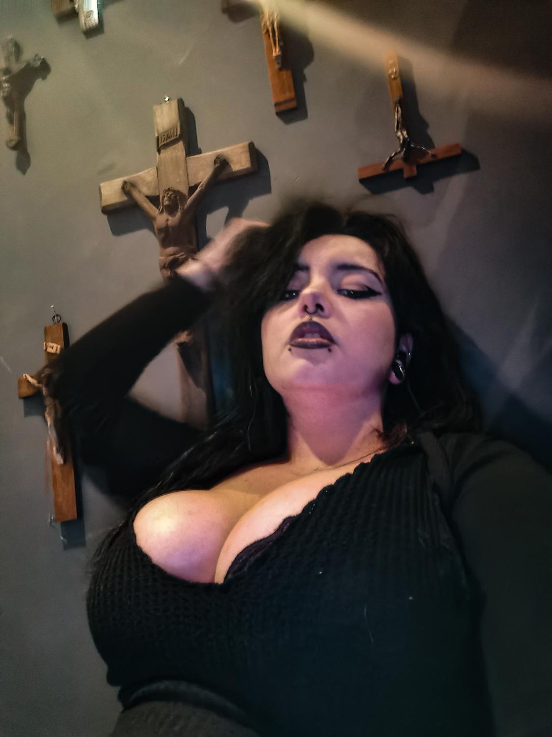 Foxi_666_'s media
