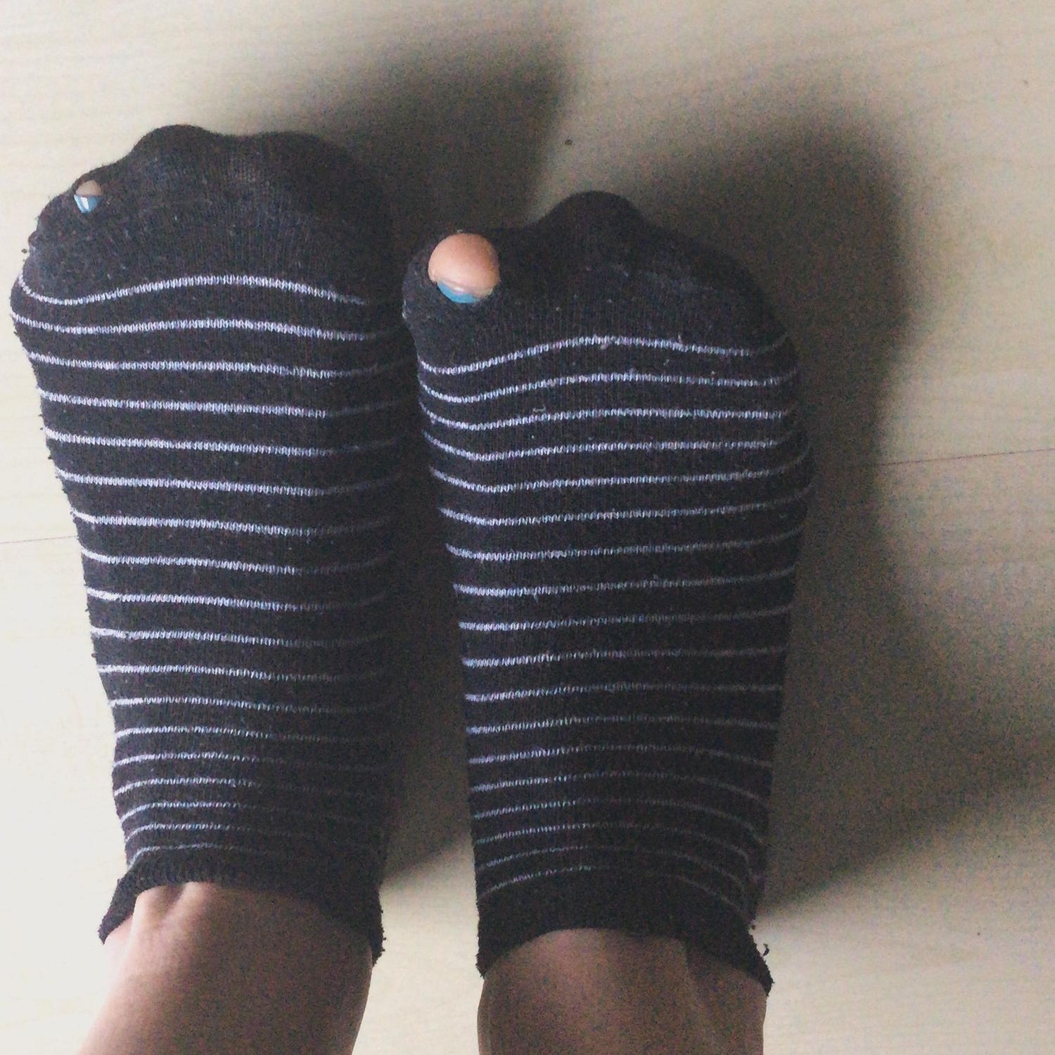 Foxyfeetlife's media